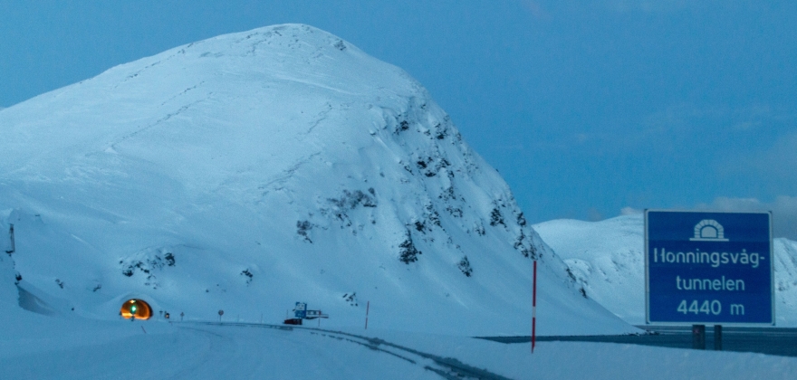 pent til Kamyvr og Sarnes