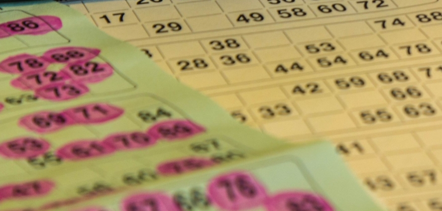 Marie Olsen vant 89 000 i radiobingo  Marie Olsen vant 89 000 i radiobingo