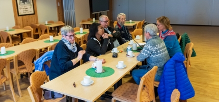 Kritikk av boforholdene for eldre Kritikk av boforholdene for eldre