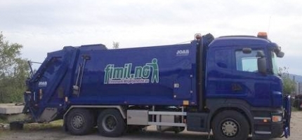 Feil på renovasjonsbilen i Nordkapp Feil på renovasjonsbilen i Nordkapp