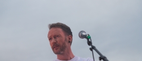 JånJanDre første på scenen i Sjøgata JånJanDre første på scenen i Sjøgata