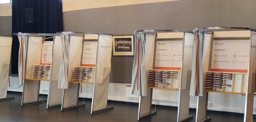 Søker etter valgmedarbeidere  Søker etter valgmedarbeidere