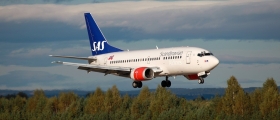Henter inn 2 milliarder fra flypassasjerer Henter inn 2 milliarder fra flypassasjerer