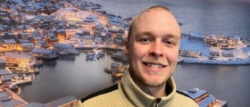 Joel Jaakkola inviterer honningsvåginger på middag Joel Jaakkola inviterer honningsvåginger på middag
