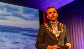 Nordkapp-ordføreren vil ha nye oppgaver lagt til Honningsvåg Nordkapp-ordføreren vil ha nye oppgaver lagt til Honningsvåg