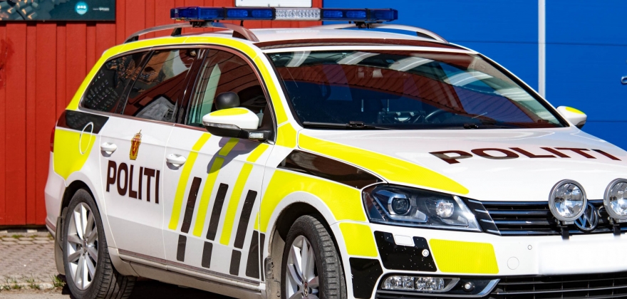 Manglende sikring av barn i bil i Honningsvåg Manglende sikring av barn i bil i Honningsvåg