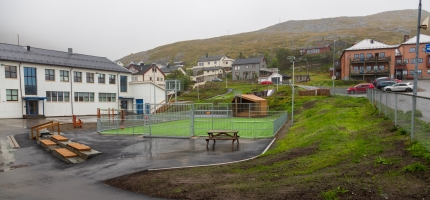 Skolestart med ny skolegård Skolestart med ny skolegård