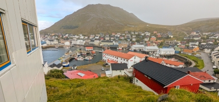 Elevhjem på fylkeskommunens tomt Elevhjem på fylkeskommunens tomt