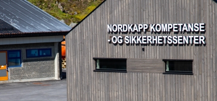 Fire søkere til sjefsstillingen i sikkerhetssenteret Fire søkere til sjefsstillingen i sikkerhetssenteret