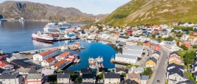 Presenterer svar fra næringslivsundersøkelse  Presenterer svar fra næringslivsundersøkelse
