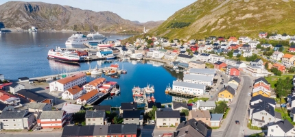 Presenterer svar fra næringslivsundersøkelse  Presenterer svar fra næringslivsundersøkelse