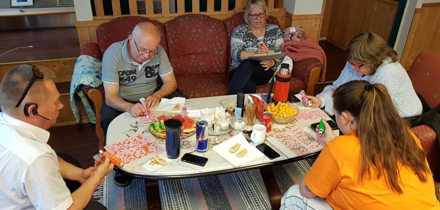Radiobingo gjør sommeren ekstra morsom i Honningsvåg Radiobingo gjør sommeren ekstra morsom i Honningsvåg