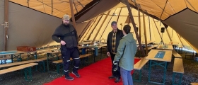 Festivalteltet er åpent Festivalteltet er åpent