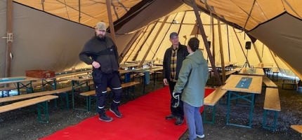 Festivalteltet er åpent Festivalteltet er åpent