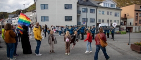 Omtaler arrangementene i festivalmagasinet Omtaler arrangementene i festivalmagasinet