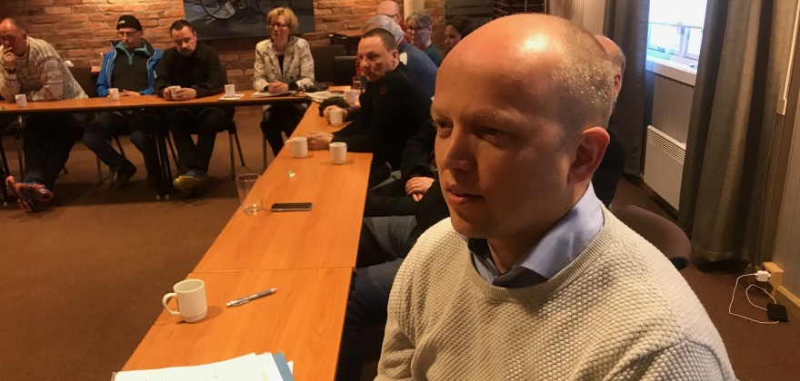 Reagerer på forslag om sentralisering av skatteinnkrevingskontor Reagerer på forslag om sentralisering av skatteinnkrevingskontor