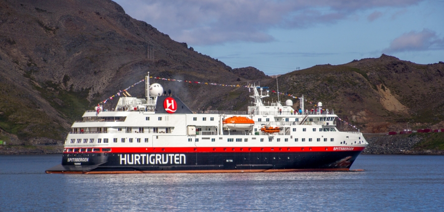Kjllefjords frste cruiseskip 