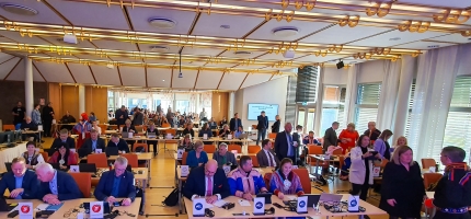 Finnmark må få aktivitet - ikke bare symboler! Finnmark må få aktivitet - ikke bare symboler!
