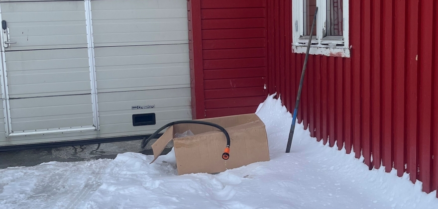 Lekkasje på Klubben, har etablert vannpost i Honningsvåg  Lekkasje på Klubben, har etablert vannpost i Honningsvåg