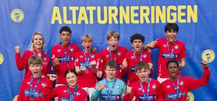 Treneren hyller spillerne Treneren hyller spillerne