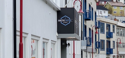 Skjenkebevilling til Arctic Hotel og Havly Restaurant Skjenkebevilling til Arctic Hotel og Havly Restaurant